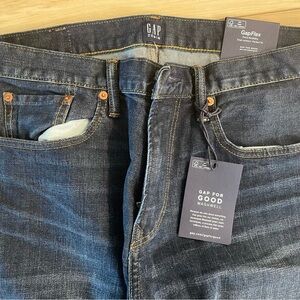 GAP Men's Indigo Straight Jeans
